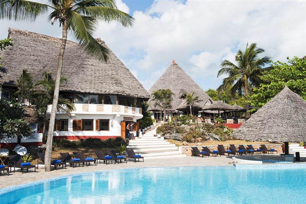 Hotel Karafuu Beach Resort Pingwe Kültér fotó