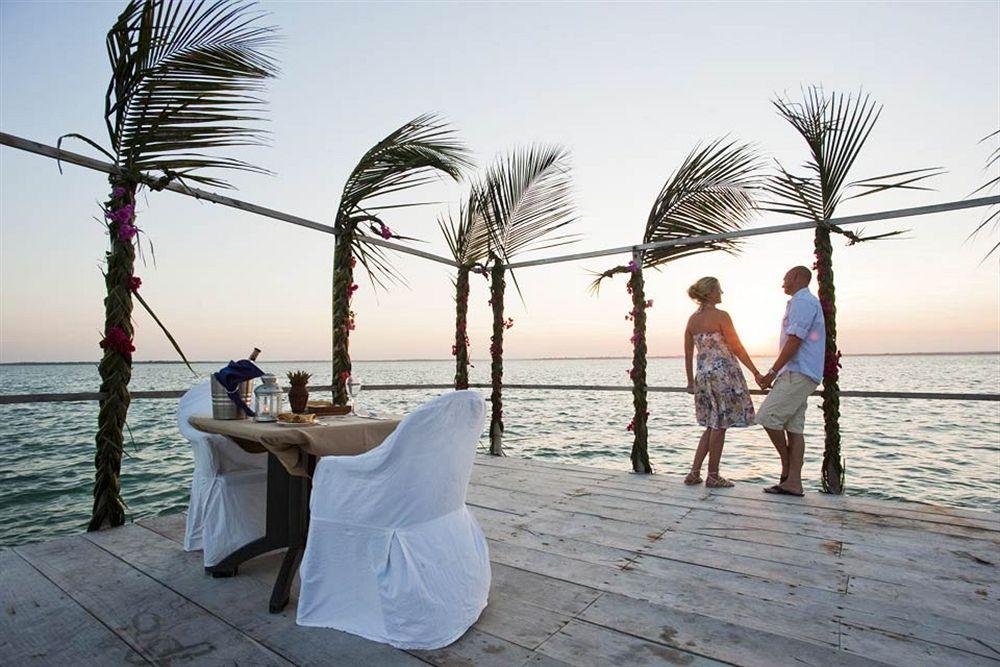 Hotel Karafuu Beach Resort Pingwe Kültér fotó