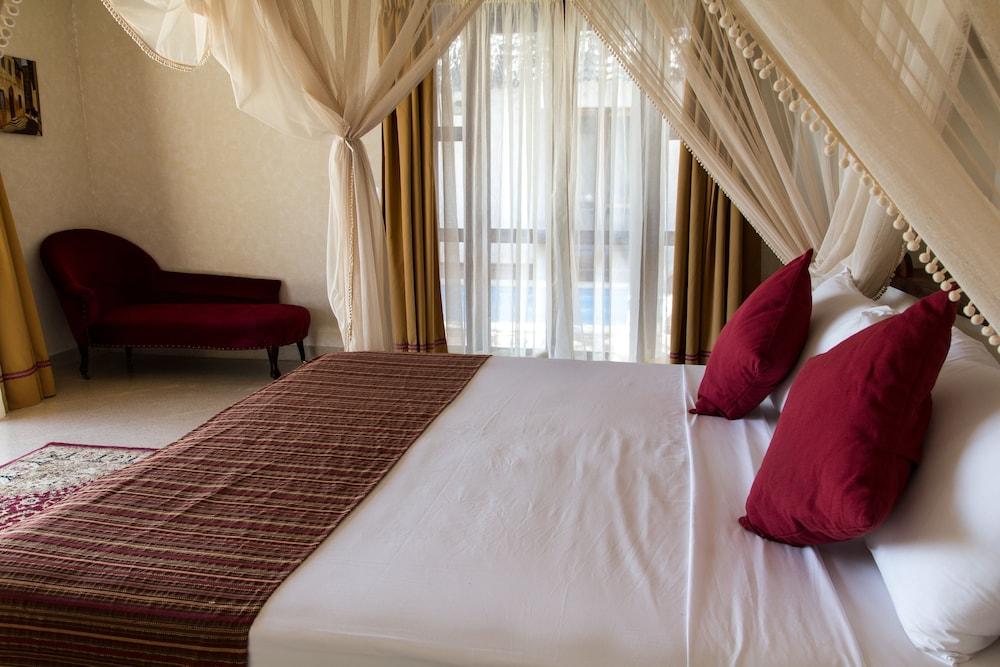 Hotel Karafuu Beach Resort Pingwe Kültér fotó