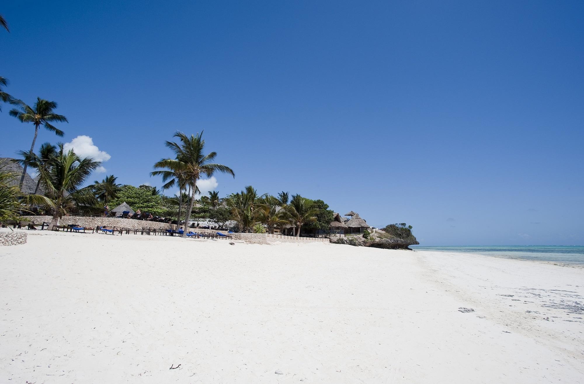 Hotel Karafuu Beach Resort Pingwe Kültér fotó