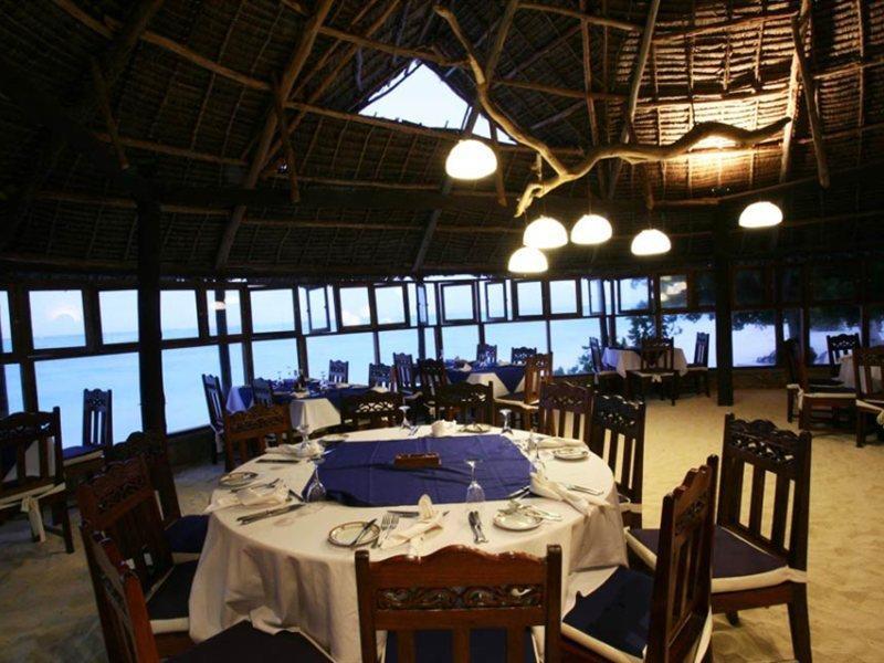 Hotel Karafuu Beach Resort Pingwe Kültér fotó